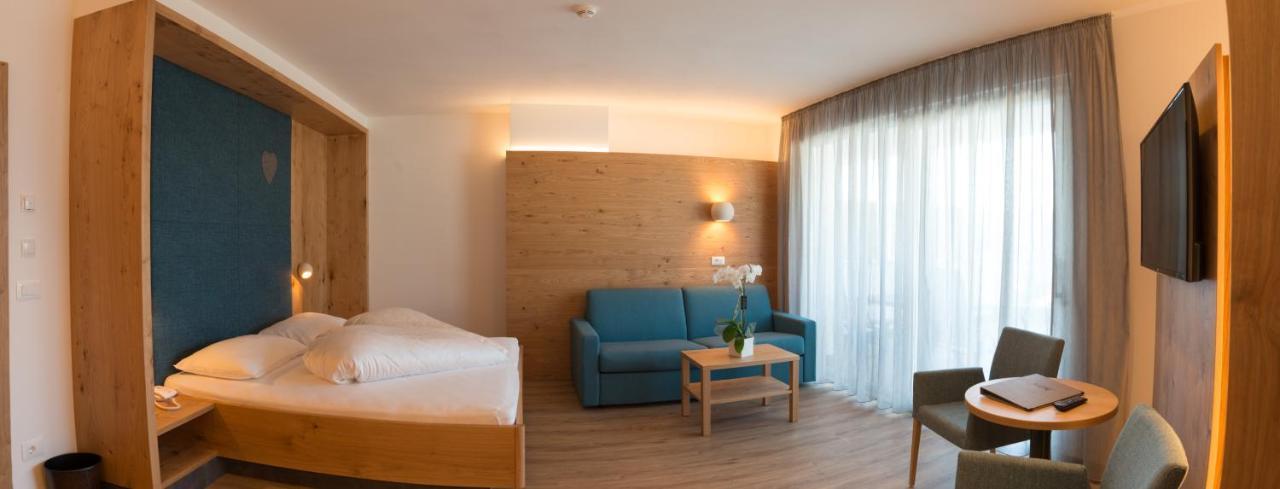Hotel Garni Herz Tirolo Ngoại thất bức ảnh