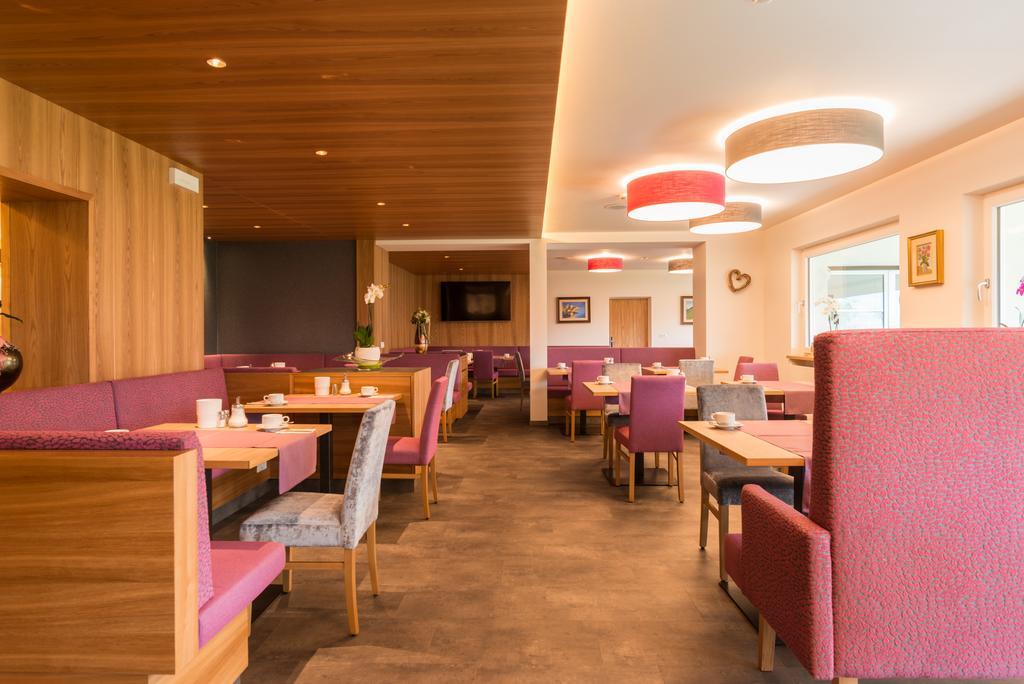 Hotel Garni Herz Tirolo Ngoại thất bức ảnh