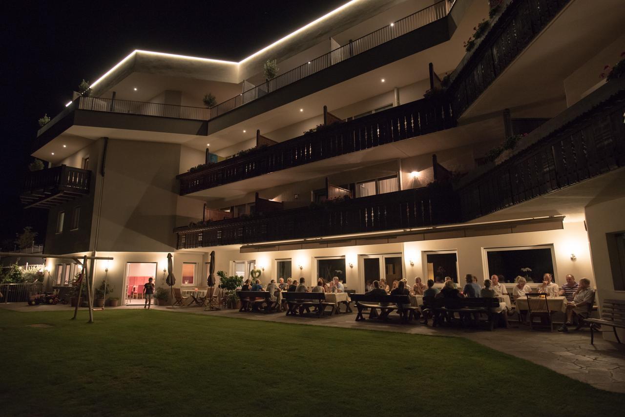 Hotel Garni Herz Tirolo Ngoại thất bức ảnh