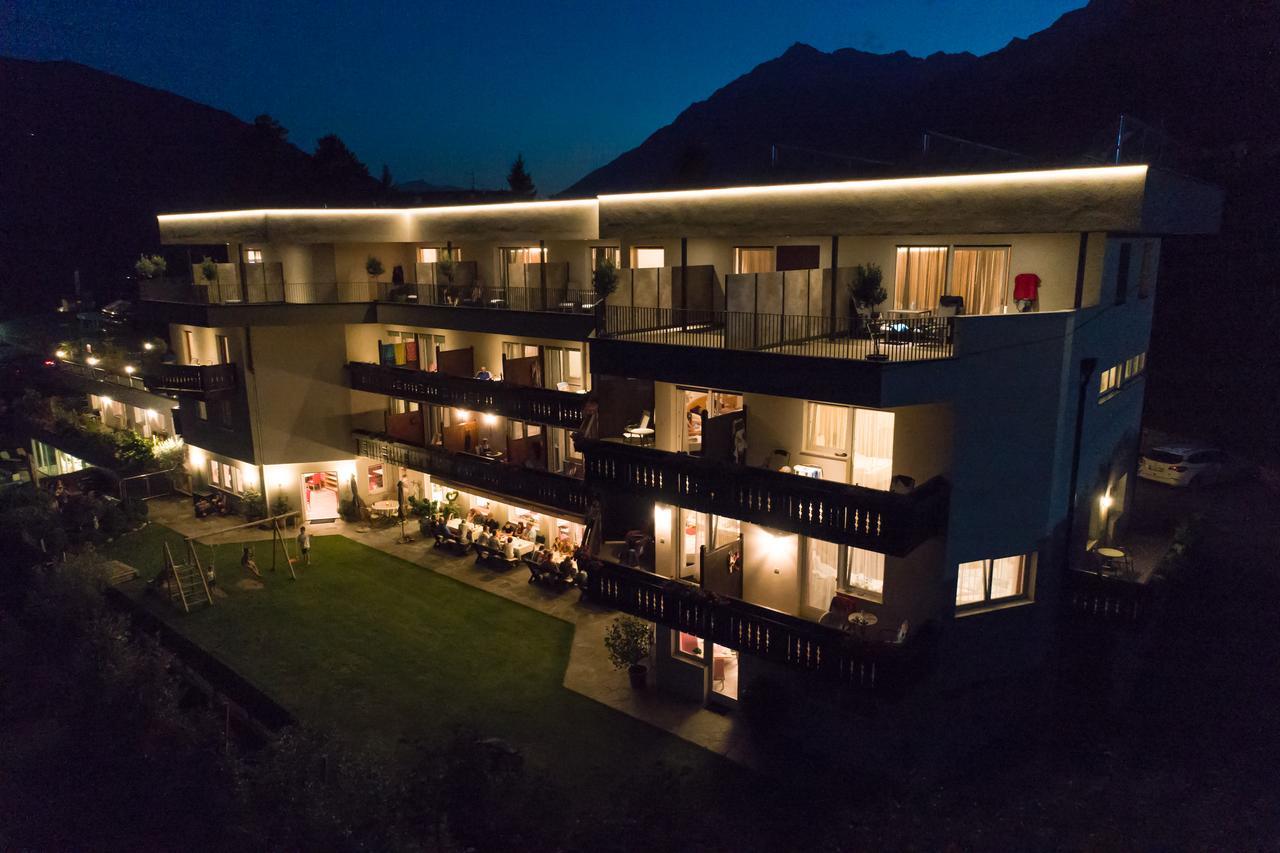 Hotel Garni Herz Tirolo Ngoại thất bức ảnh